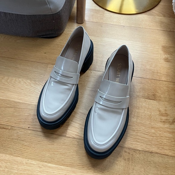 Stuart Weitzman SoHo loafer, Beige - Picture 2 of 7